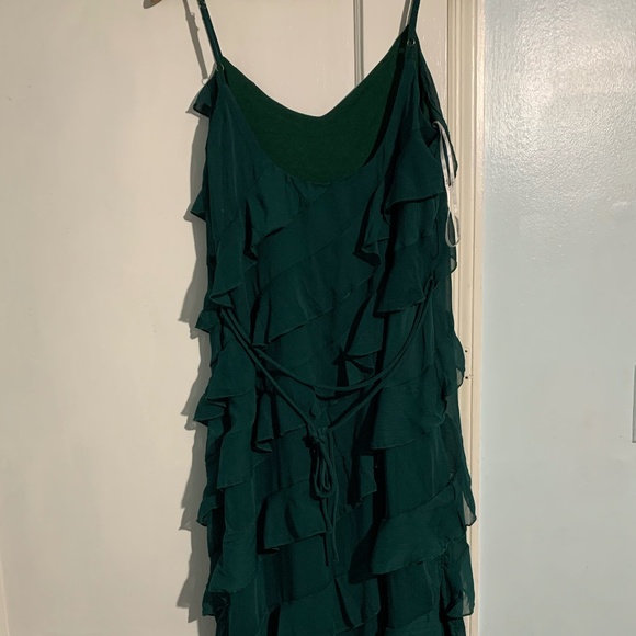 Lulu's Green Ruffle Dress Size M - Picture 5 of 5